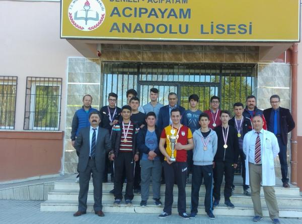 Acıpayam Anadolu Lisesi resmi